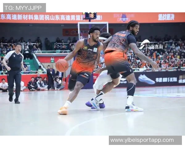 山东高速男篮新赛季前八个主场继续在临沂举行球迷期待热情再燃